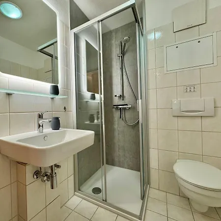451, Seepark Apartment