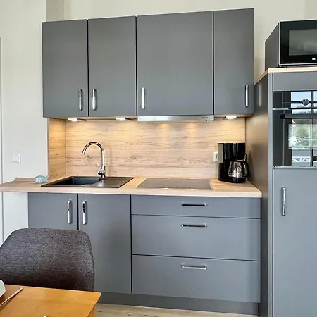 Apartment 451, Seepark