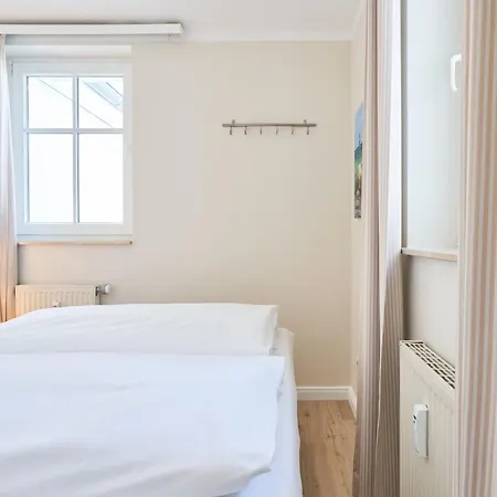 451, Seepark * Зеллин